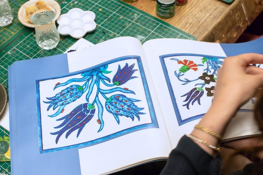 Istanbul: Turkish Tile Painting & Ceramic Workshop w/ Snacks - Packing the souvenir for your flight