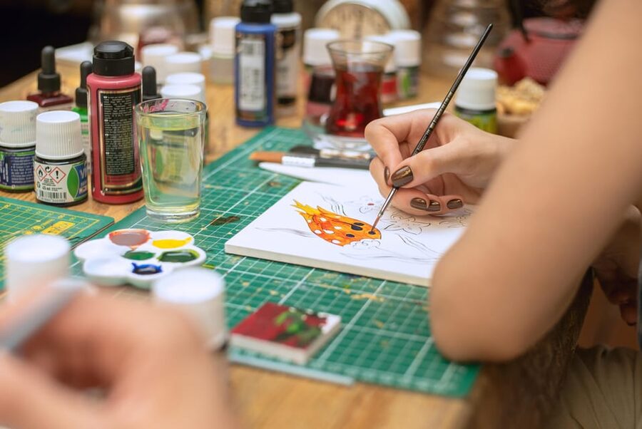 Istanbul: Turkish Tile Painting & Ceramic Workshop w/ Snacks - What the $31 price gets you