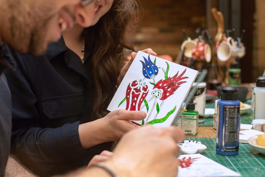 Istanbul: Turkish Tile Painting & Ceramic Workshop w/ Snacks - Who will enjoy this class most