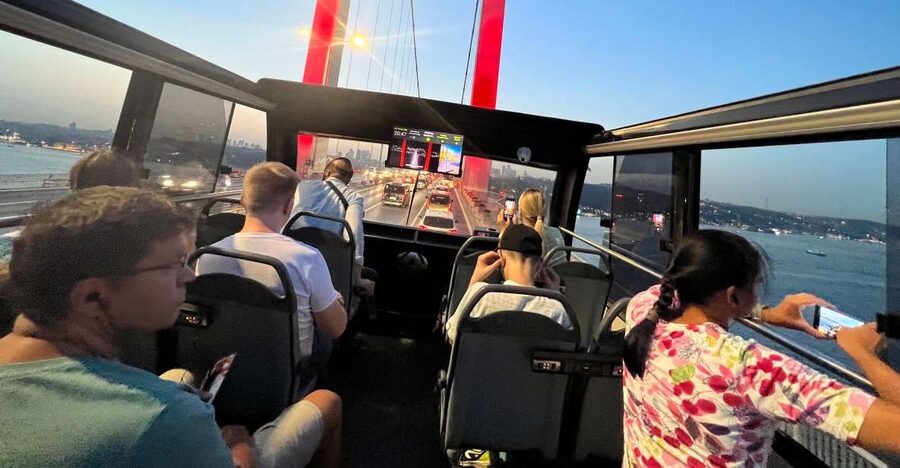 Istanbul: Two Continents Evening Bus Tour with Commentary - What this evening bus tour actually gives you