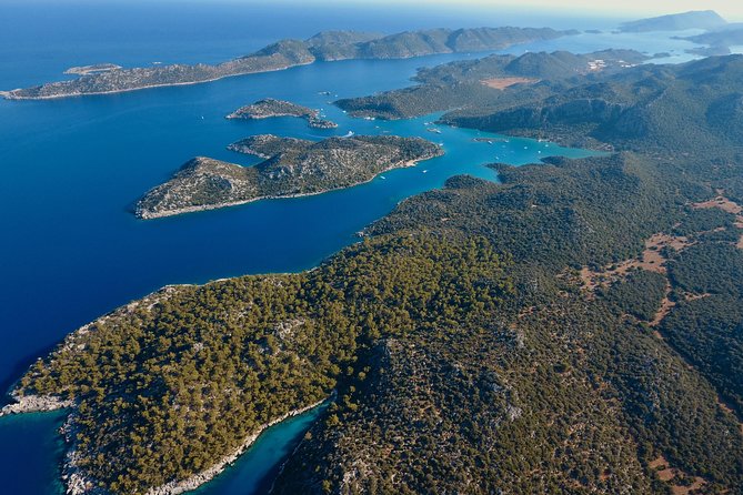 Kas: Kekova Island Sunken City & Historical Sites Boat Tour - Seeing the Sunken City from the boat