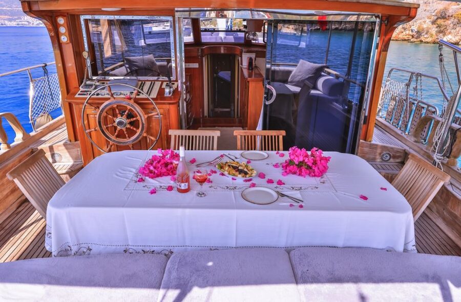 Kas: Limanagzi Beach & Island-Hopping Boat Tour with Lunch - The best parts of this Kas day on the water