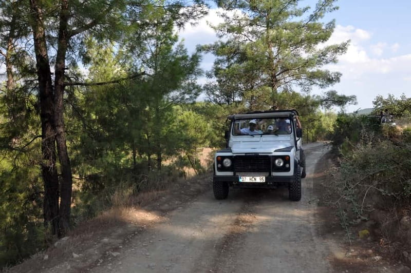 Kemer: Jeep Safari Tour with Lunch at Riverside - A look at village life away from Kemer