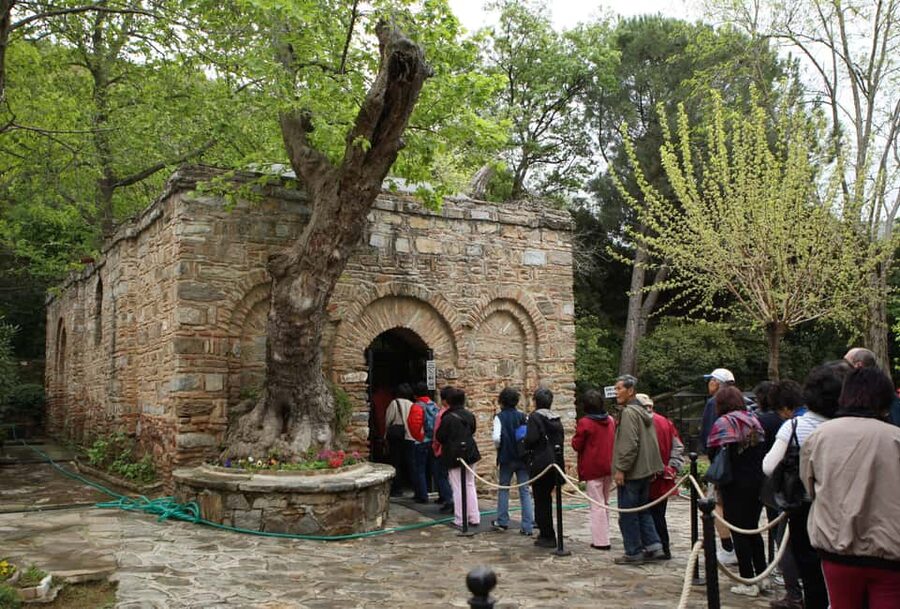 Kusadasi: Ephesus Private or Group Tour for Cruise Guests - Lunch, Turkish crafts, and the human side of the day
