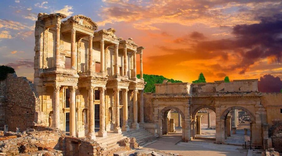 Kusadasi: Ephesus Private or Group Tour for Cruise Guests - Private or small group: which format suits you?