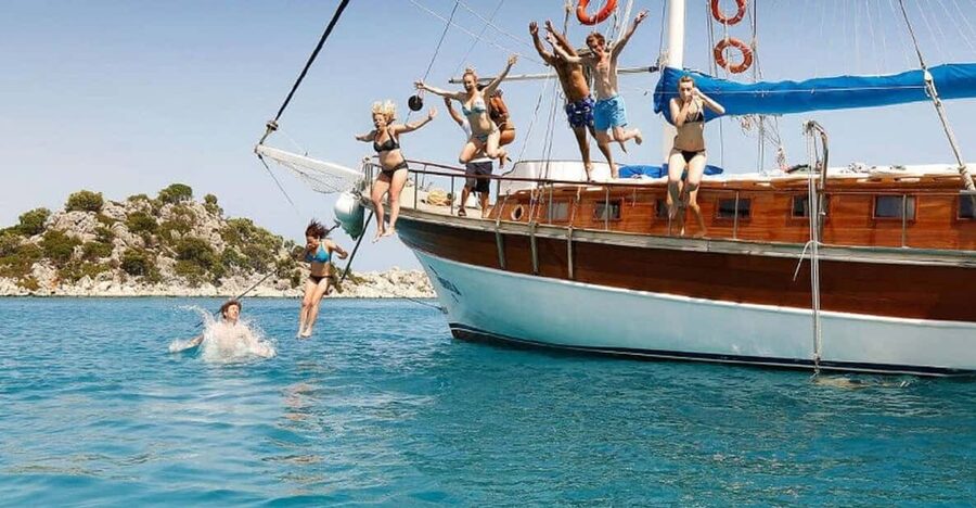 Kusadasi: Full–Day Boat Trip with Lunch - Three Bays for Swimming and Snorkeling