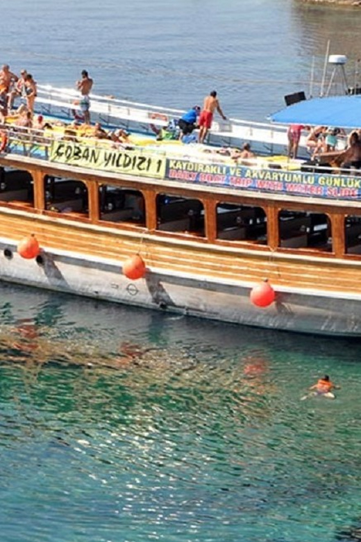 Kusadasi: Full–Day Boat Trip with Lunch - The Afternoon Return Along the Coast