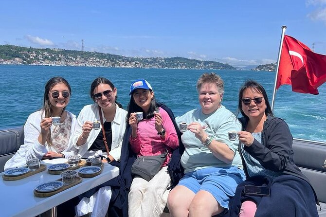 Luxury Bosphorus Yacht Cruise – Stopover in Asian Side - The European shore: palaces and waterfront neighborhoods