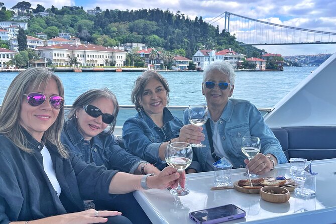 Luxury Bosphorus Yacht Tour – Asian Side Stop & Exploration - Ortaköy Mosque, bridges, and Galatasaray Island