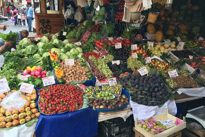 Luxury Private and Guided Istanbul Food Tour with a local guide - What private transportation adds