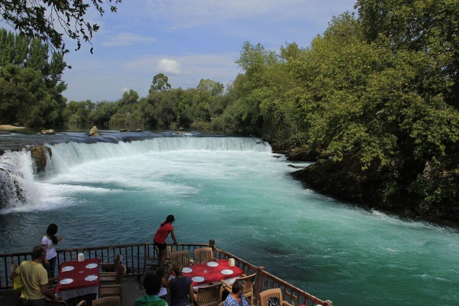 Manavgat Cruise & Grand Bazaar w/Lunch and Unlimited Drinks - Swimming where the river reaches the Mediterranean