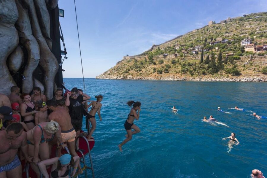 Marmaris: All-Inclusive Pirate Boat Trip with Pickup Option - Key details before you book