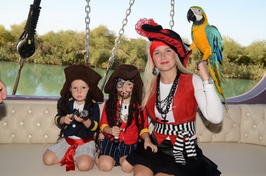 Marmaris: All-Inclusive Pirate Boat Trip with Pickup Option - What kind of boat trip is this?