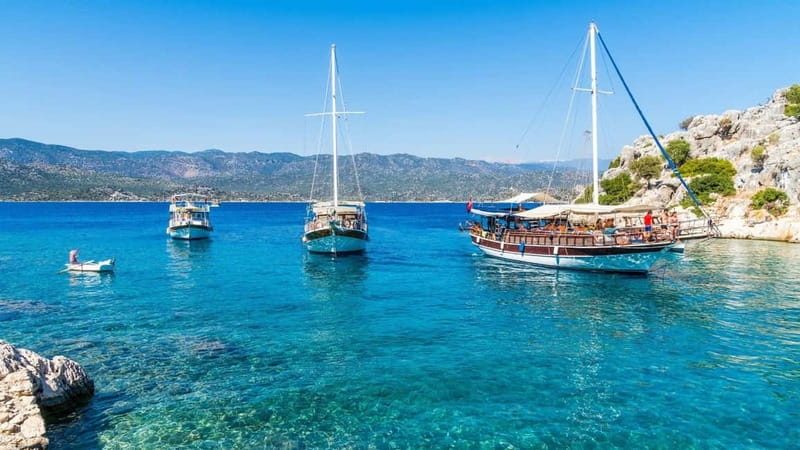 Marmaris: Boat Trip w/Lunch, ansfer & Unlimited Drinks - Aquarium Bay: the first chance to swim