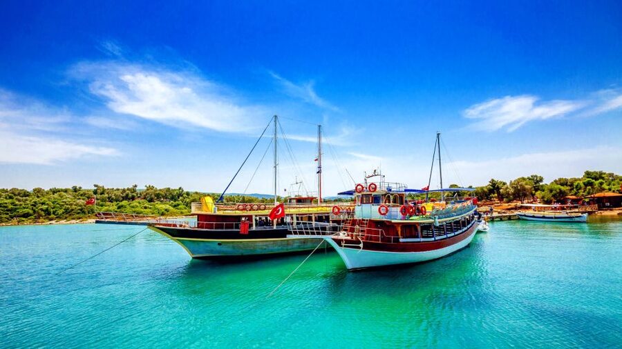 Marmaris: Cleopatra Island Boat Trip with Lunch and Transfer - What the $41 price really delivers