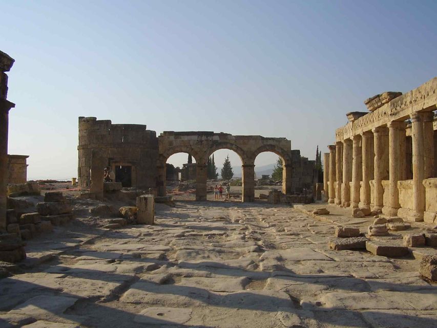 Marmaris: Pamukkale, Hot Spring, Travertines Tour with Lunch - Breakfast, lunch, and the shopping stops