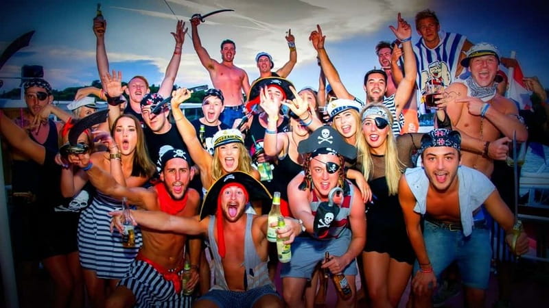 Marmaris: Pirate Cruise, Lunch, Soft Drinks, and Foam Party - A seven-hour pirate day from Marmaris or Icmeler