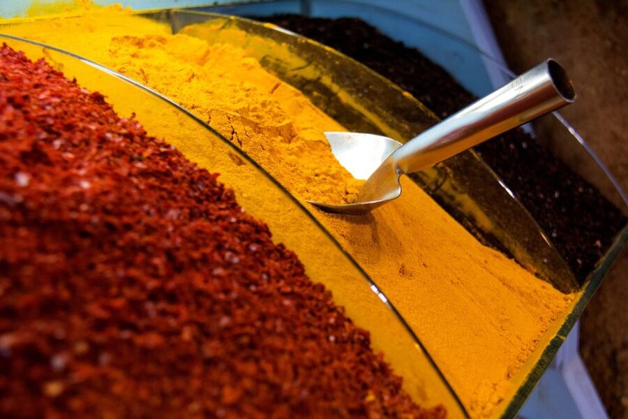 Morning Bosphorus Cruise and Spice Bazaar - Guide quality and communication