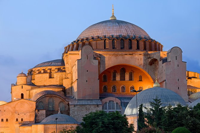 Morning Istanbul: Half-Day Tour with Blue Mosque, Hagia Sophia, Hippodrome and Grand Bazaar - Hippodrome: ancient monuments in an open-air square