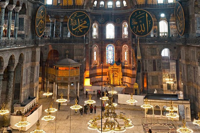 Morning Istanbul: Half-Day Tour with Blue Mosque, Hagia Sophia, Hippodrome and Grand Bazaar - Blue Mosque: tiles, minarets, and possible queues