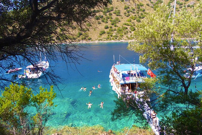 Ölüdeniz Butterfly Valley Boat Trip with Buffet Lunch - A family-friendly gulet rather than a party boat