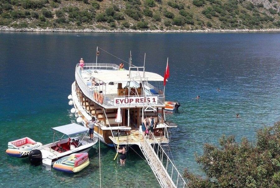 Ölüdeniz: Butterfly Valley Boat Trip with Buffet Lunch - Camel Beach is easygoing and family-friendly