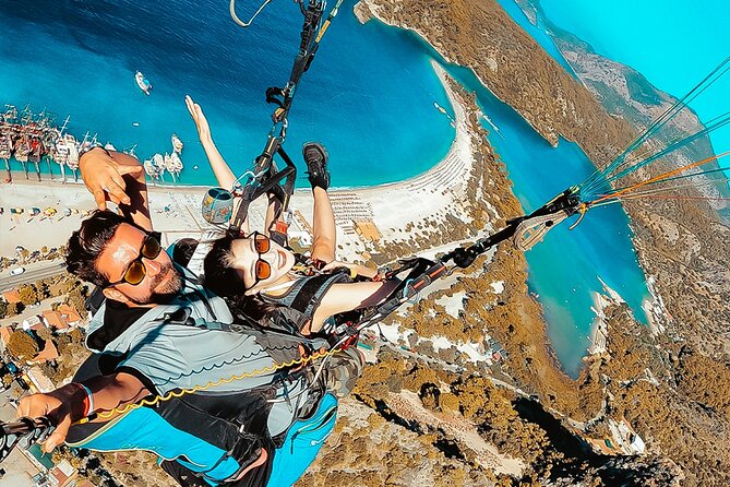 Oludeniz Paragliding in Fethiye Turkey - From hotel pickup to the Mt. Babadag launch site