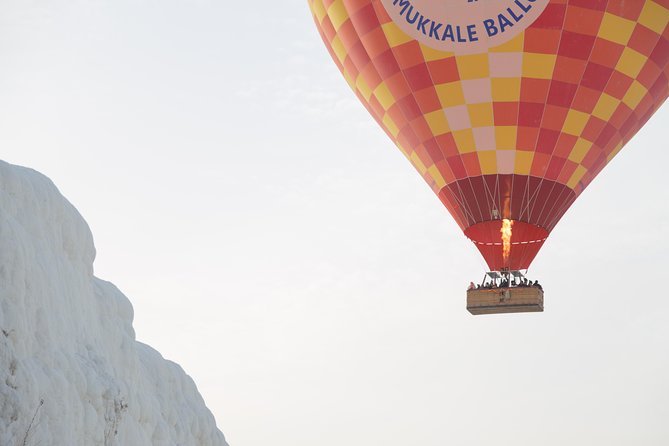 Pamukkale: Hot Air Balloon Flight - Watching the balloon come alive