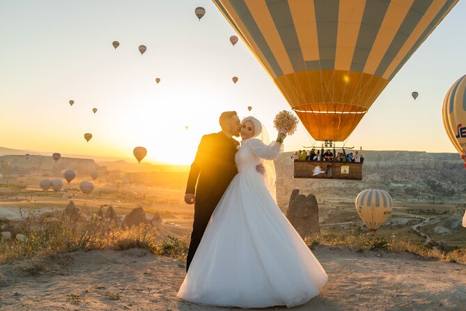 Photoshoot Experience in Cappadocia with Flying Dress - Love Valley and the balloon viewpoints