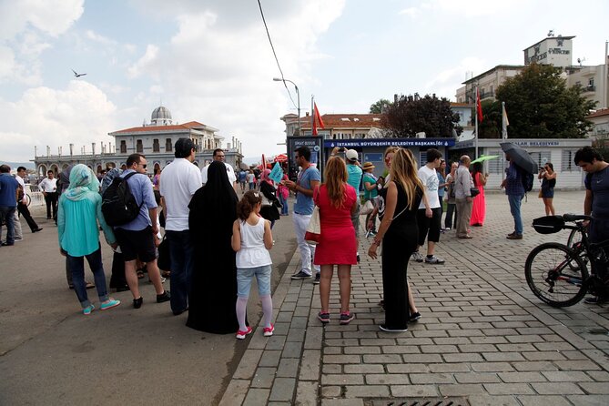 Princes Islands Tour WITH Private Boat, optional Pickup & Lunch - Burgazada and Heybeliada Along the Route