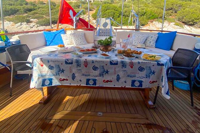 Private 6-Hour Boat Tour with Lunch in Bodrum Bays - Key points to know before you book