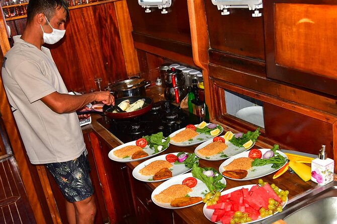 Private 6-Hour Boat Tour with Lunch in Bodrum Bays - Rabbit Bay: the clearest water of the three stops