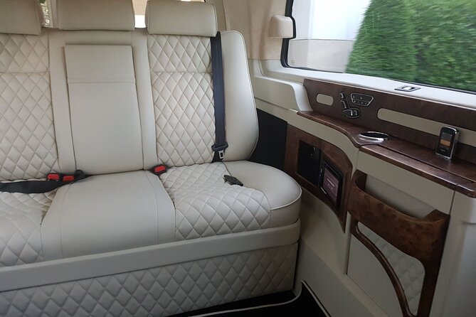 Private Airport Transfer in Istanbul - Flight Tracking Is More Than a Nice Extra