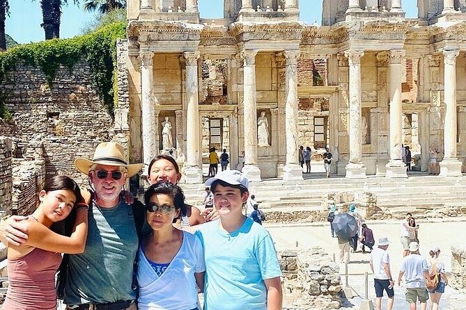 Private Biblical Ephesus Tour from Kusadasi Port with Lunch - Meeting your guide at Ege Port