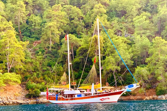 Private Blue Cruise with Cheers Yachting in Turkey - Day 3: Kekova’s Sunken City and Kaleköy