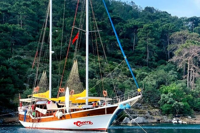 Private Blue Cruise with Cheers Yachting in Turkey - Day 4: Final breakfast and departure at Demre