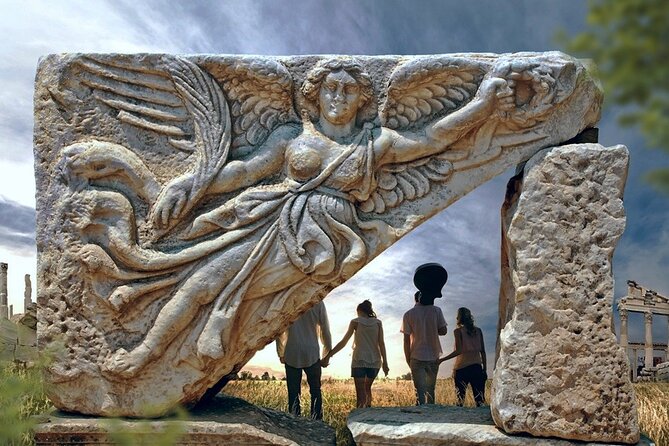 Private Ephesus Day Tour From Istanbul by Plane - Şirince brings village life into an archaeology-heavy day