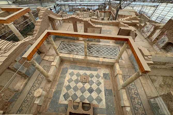 PRIVATE EPHESUS TOUR FOR CRUISERS: On-time Return and Skip-Line - Mary’s House and the Christian side of the region