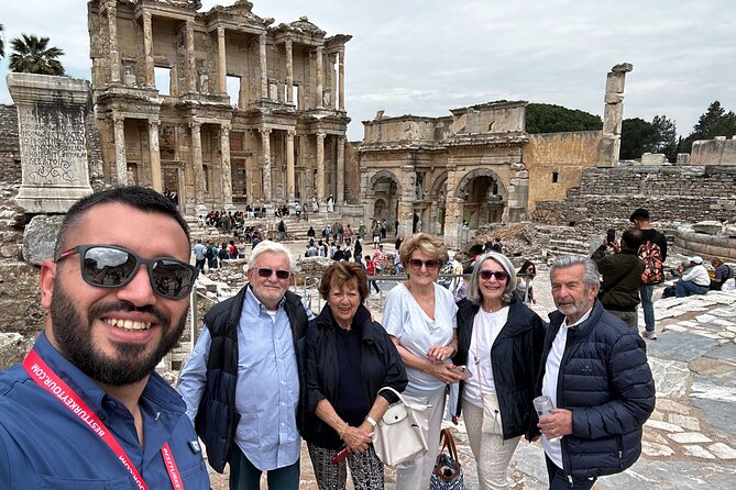 PRIVATE EPHESUS TOUR FOR CRUISERS: On-time Return and Skip-Line - Walking through the Ancient City of Ephesus