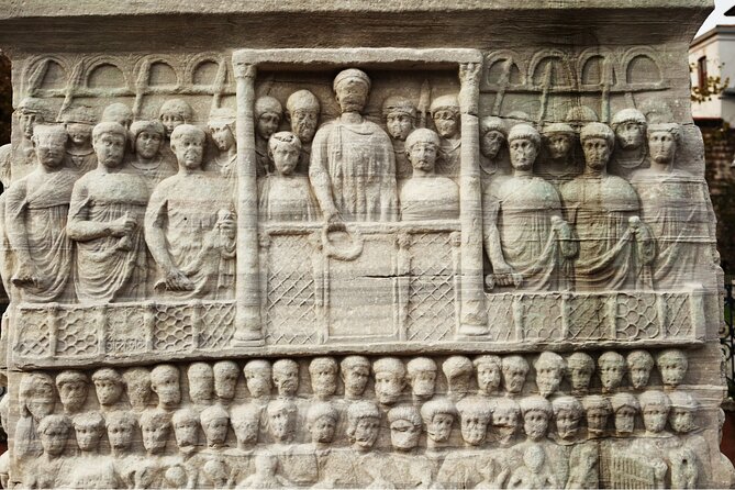 Private Full Day Guided Highlights of Istanbul Tour - The Hippodrome: 30 minutes in the old civic center