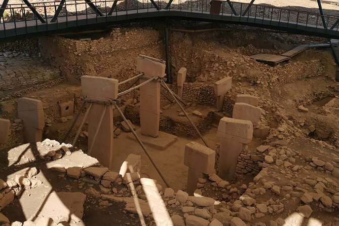 Private Gobeklitepe Tour from Istanbul by Plane - Fish Lake Park and the sacred pools