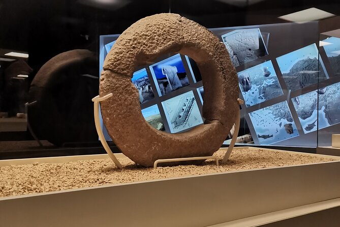 Private Gobeklitepe Tour from Istanbul by Plane - Göbeklitepe at the hilltop sanctuary