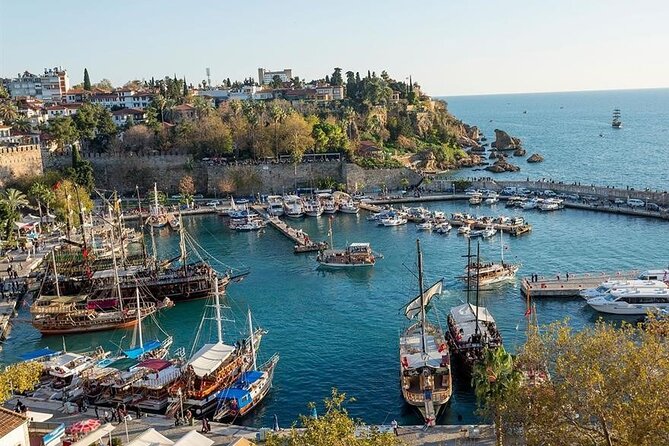 Private Guided Antalya City Tour - Hadrian’s Gate: a Roman landmark in fifteen minutes