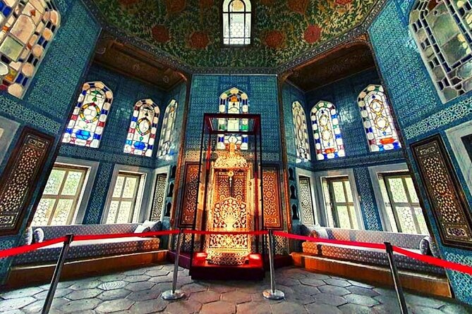 Private Guided Basilica Cistern and Topkapi Palace with Skip Line - Should you book it?