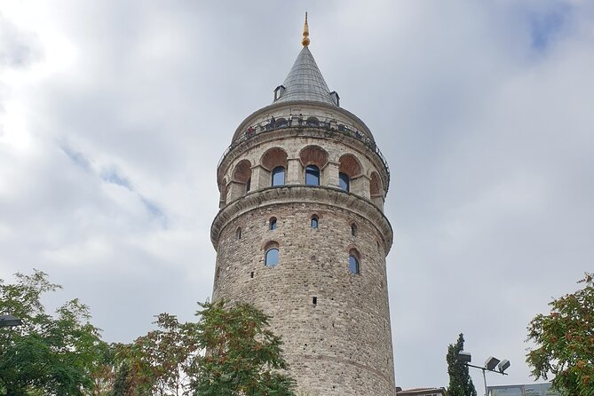 Private Guided "Energy of Istanbul-Skip the Ticket Line" Tour - Grand Bazaar and the art of browsing