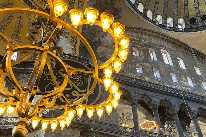Private Guided İstanbul City Tour - Hagia Sophia: where two religious traditions meet