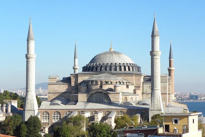 Private Guiding Service in Istanbul - Beginning at the Roman Hippodrome