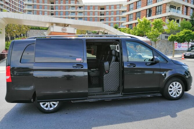 Private Istanbul Airport (IST) Transfer To/From City Center - Wi-Fi, Water, and Other Included Features