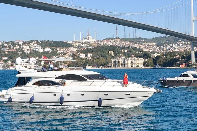 Private Istanbul Bosphorus Yacht Cruise - What the private yacht changes