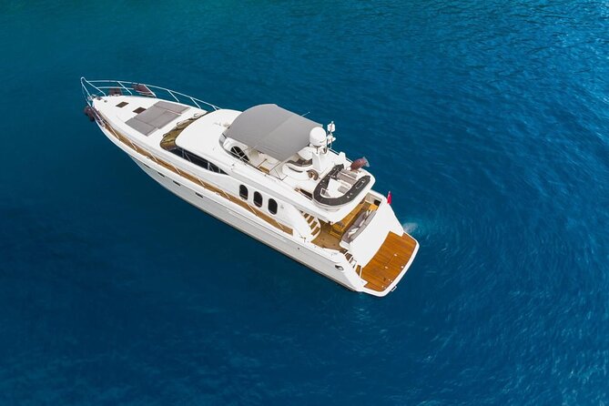 Private Istanbul Bosphorus Yacht Cruise - Sunrise gives you the quietest mood